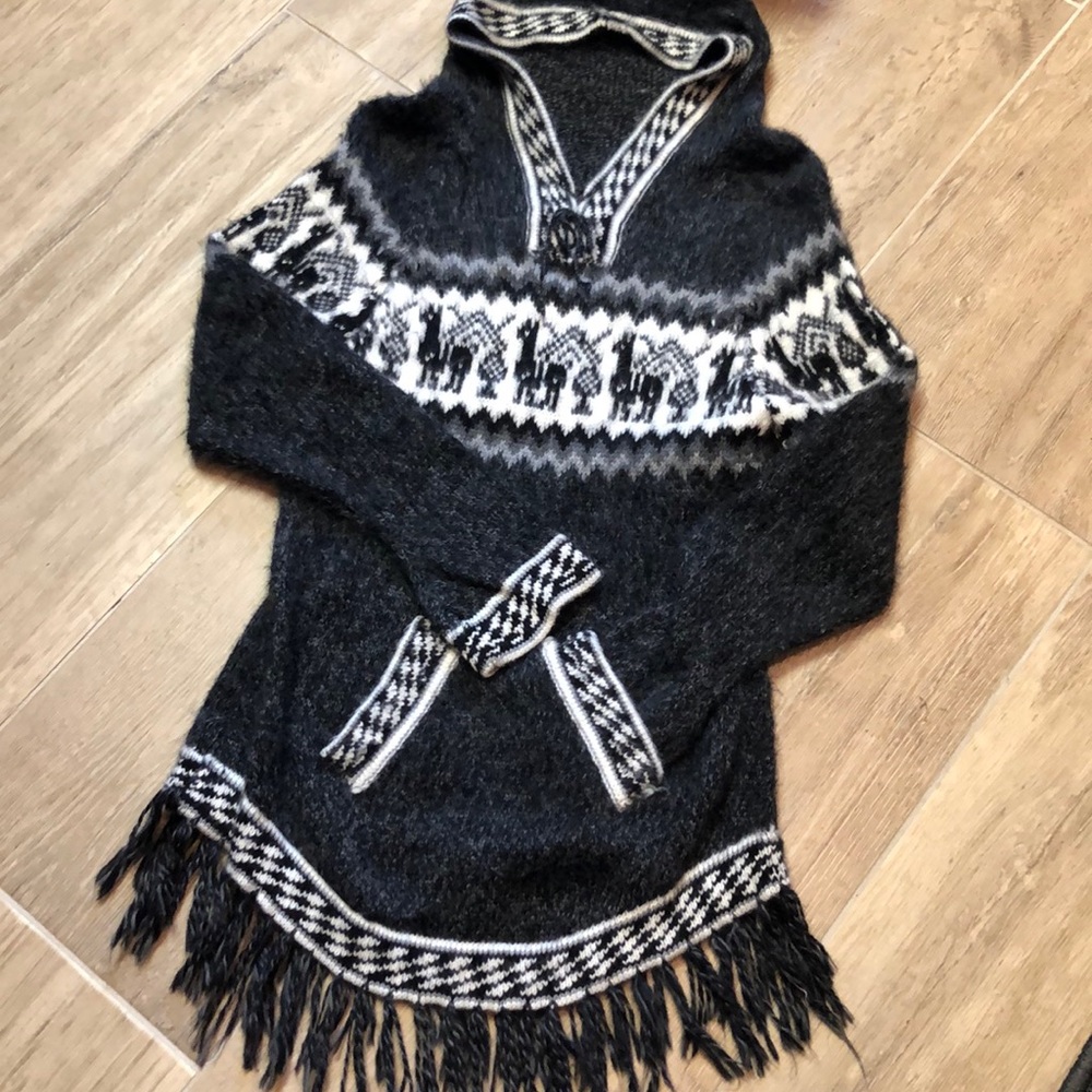 Peruvian Soft Alpaca Sweater